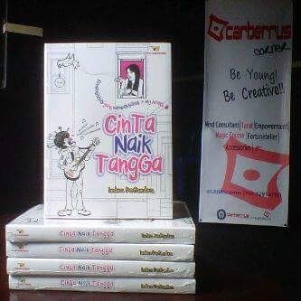 novel cinta naik tangga karya indra defandra