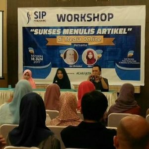Workshop Menulis Artikel di Media On line Berjalan Lancar dan Sukses.