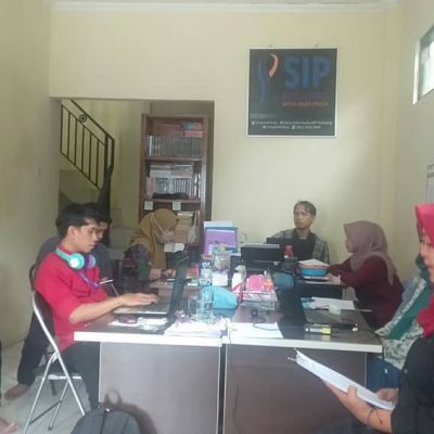 Memantau Kesibukan Tim SIP