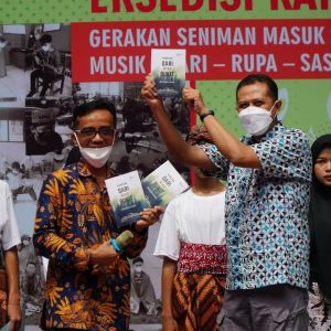 Sastra Purbalingga Kian Semarak Dengan Terbitnya Buku Antologi Puisi