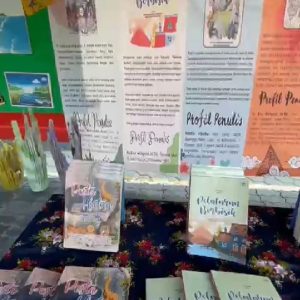 Dokumentasi Acara Peluncuran Buku di Beberapa Sekolah