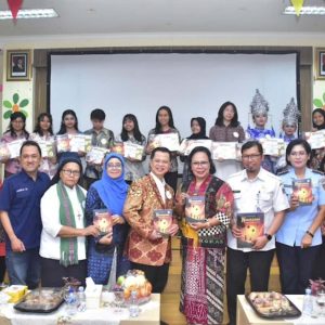 Peluncuran Buku Antologi Nawasena: “Pantang Menyerah Meraih Mimpi”